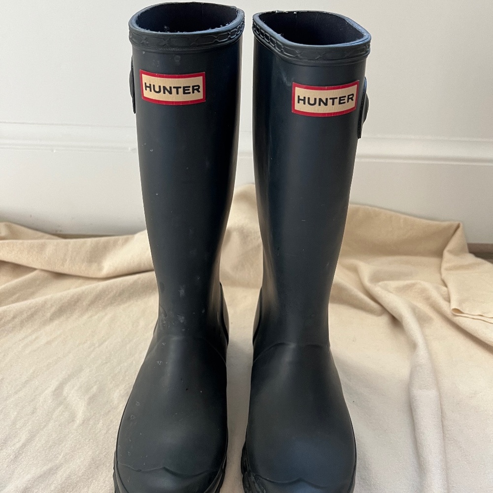 Rain boots